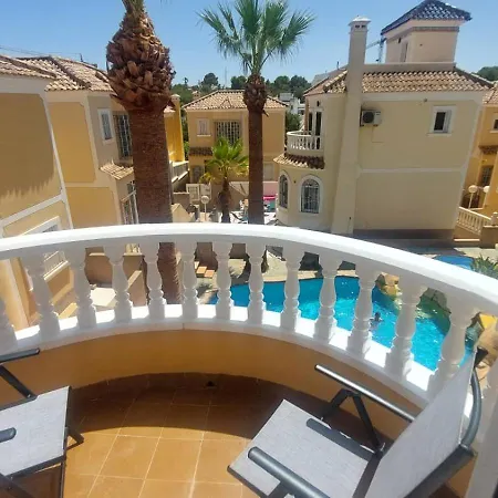 Casa Daniela Holiday home *